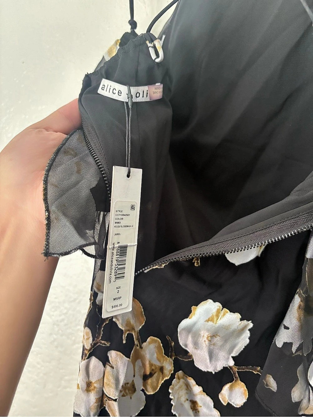 Alice + Olivia Floral Maxi Dress in Black & White Size 2 NWT - Picture 10 of 11